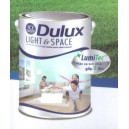 Dulux Light & Space