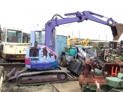 Máy xúc đào mini 3 tấn Komatsu 200 triệu
