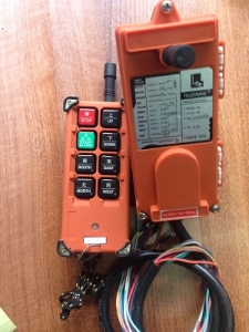 Tay điều khiển từ xa F21-E1B